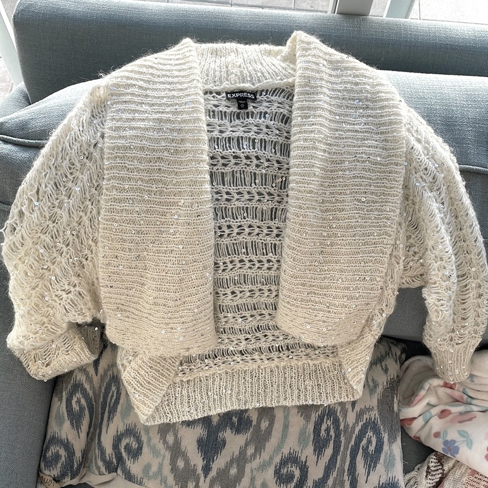 Express sequence cardigan